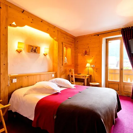 Hotel Logis La Croix-saint-maurice