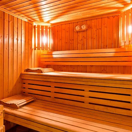Hotel Logis La Croix-saint-maurice Le Grand-Bornand
