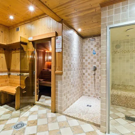 Logis La Croix-saint-maurice Hotel Le Grand-Bornand