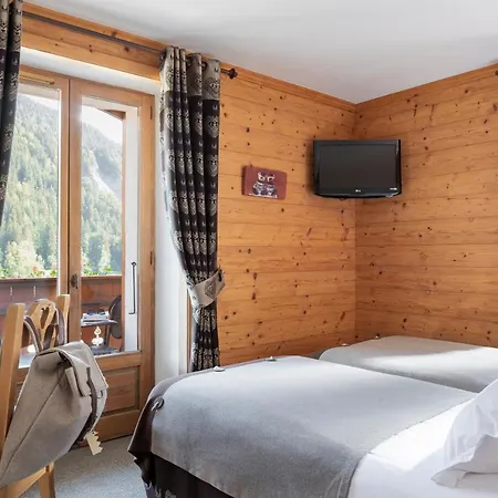 Logis La Croix-saint-maurice מלון 3*
