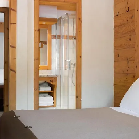 Logis La Croix-saint-maurice 3*